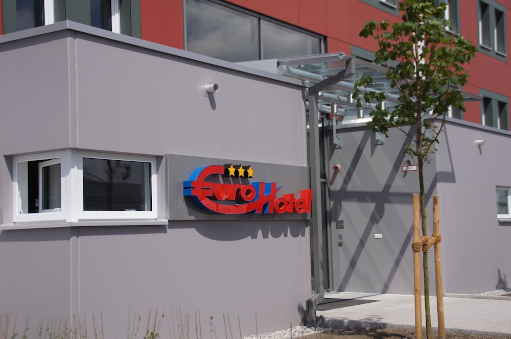 Primary image