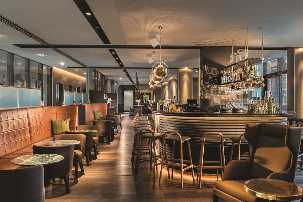 adina apartment hotel hamburg speicherstadt bar restaurant