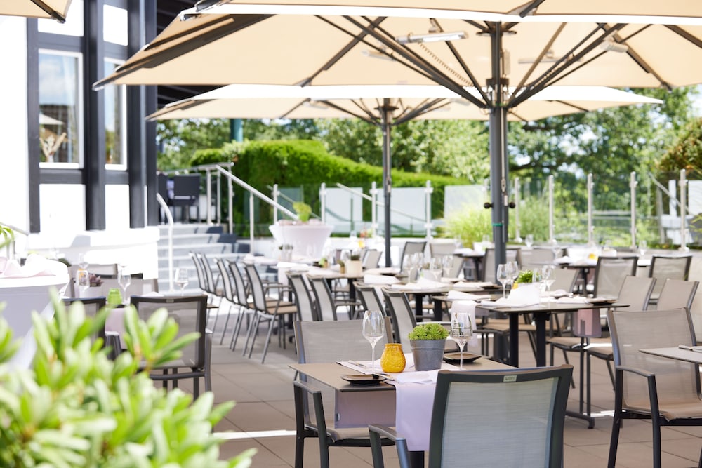 Sundeck
