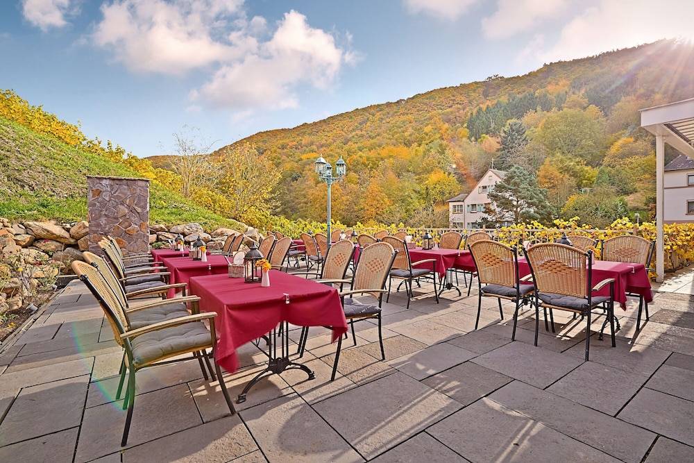 Sundeck