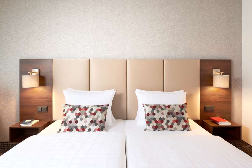 Dorint Hotel Dortmund - Sample guest room