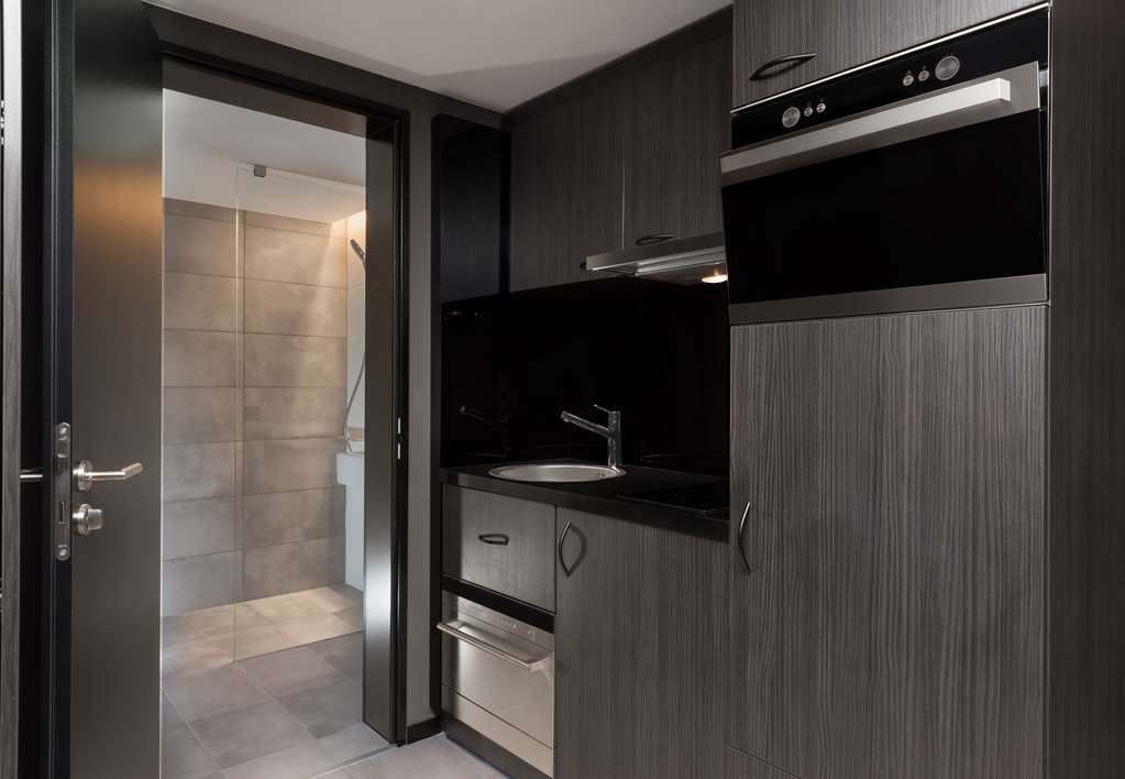 adina apartment hotel leipzig interconnecting room kitchen