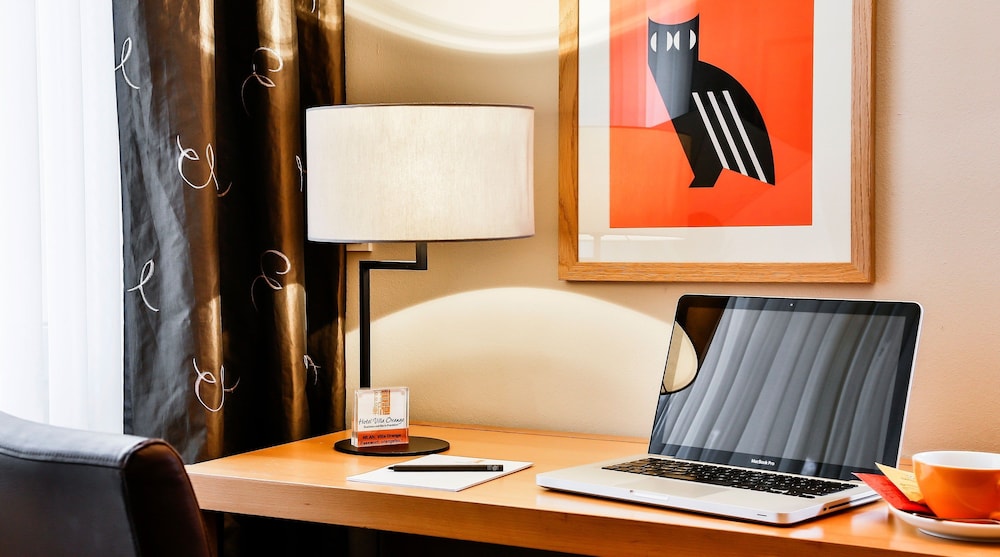 In-room business center