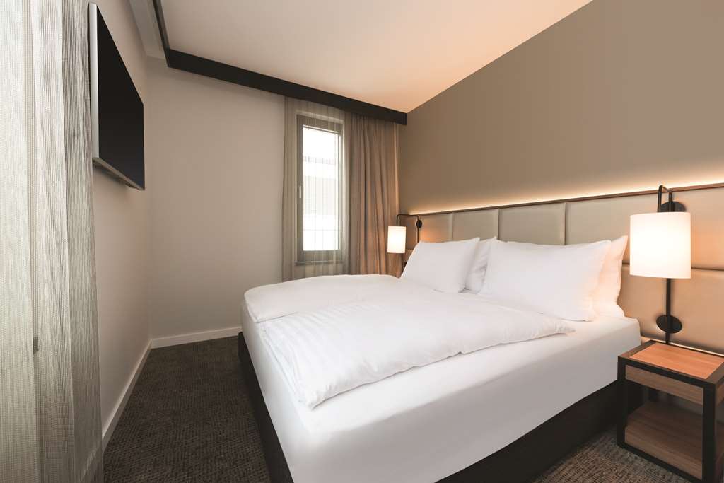 adina apartment hotel frankfurt two bedroom apartment bedroom