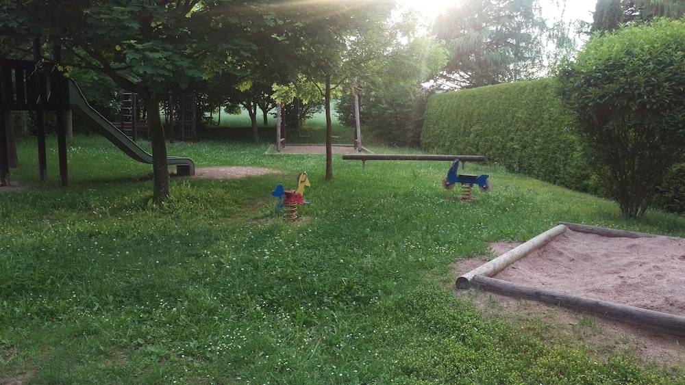 Children's play area - outdoor