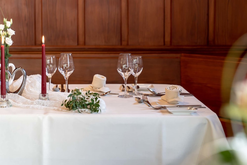 Couples dining