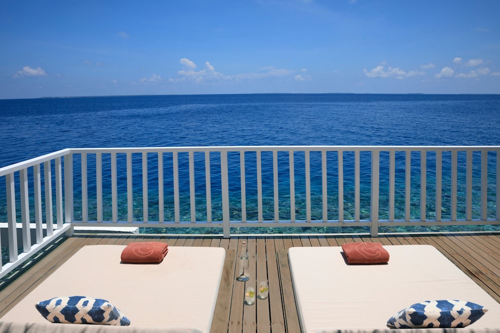 Beach/ocean view