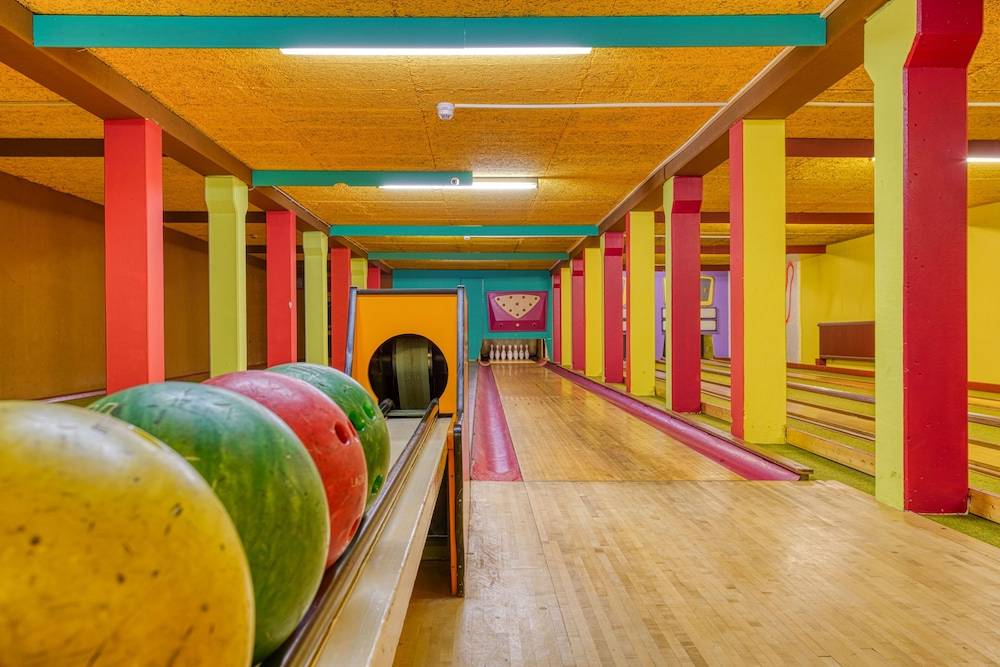Bowling