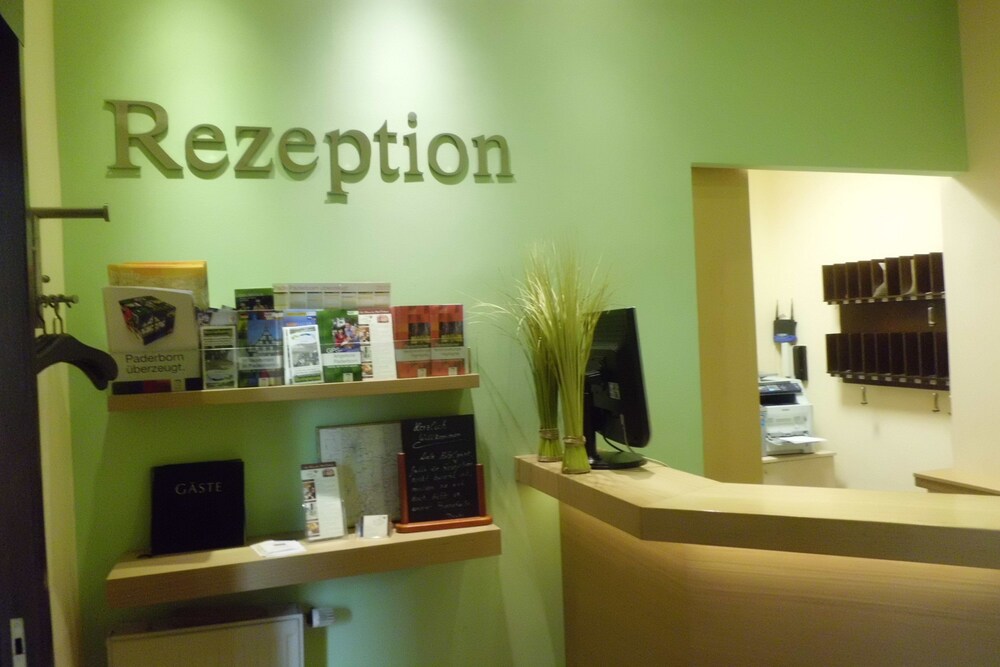 Check-in/Check-out Kiosk