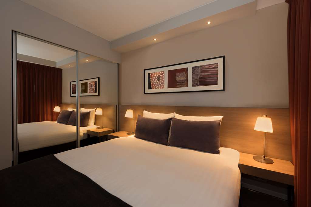 adina apartment hotel frankfurt neue oper two bedroom apartment bedroom