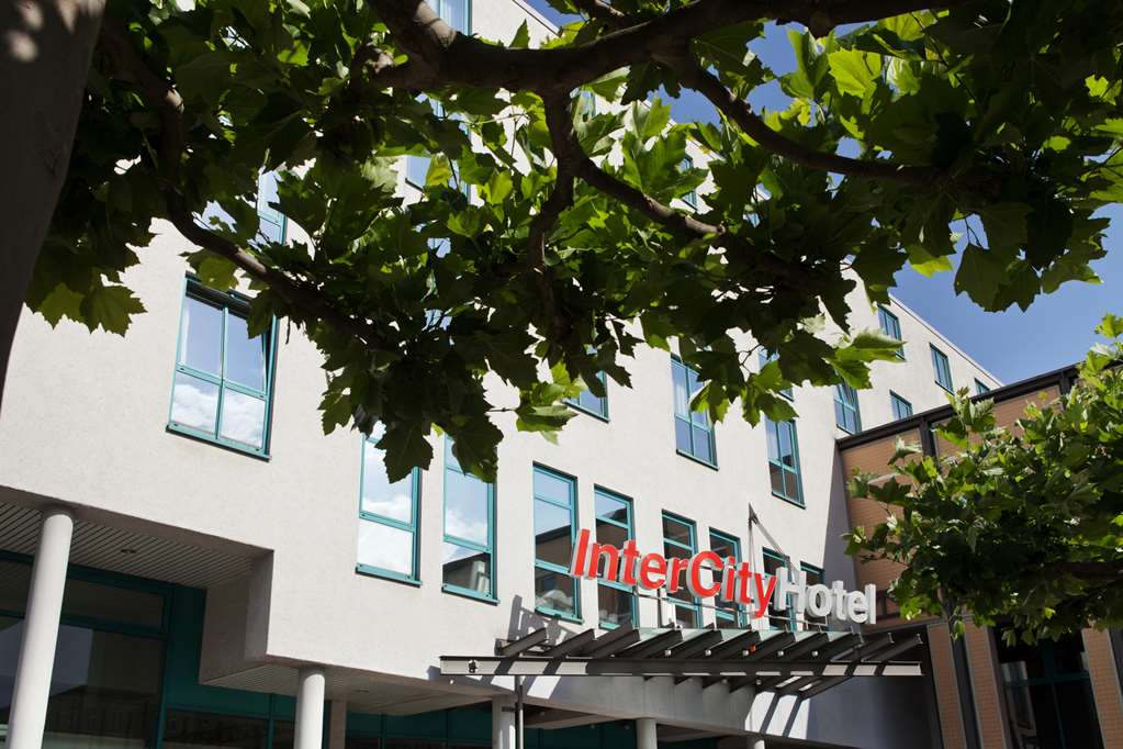 IntercityHotel Kassel, Germany - Hotel front