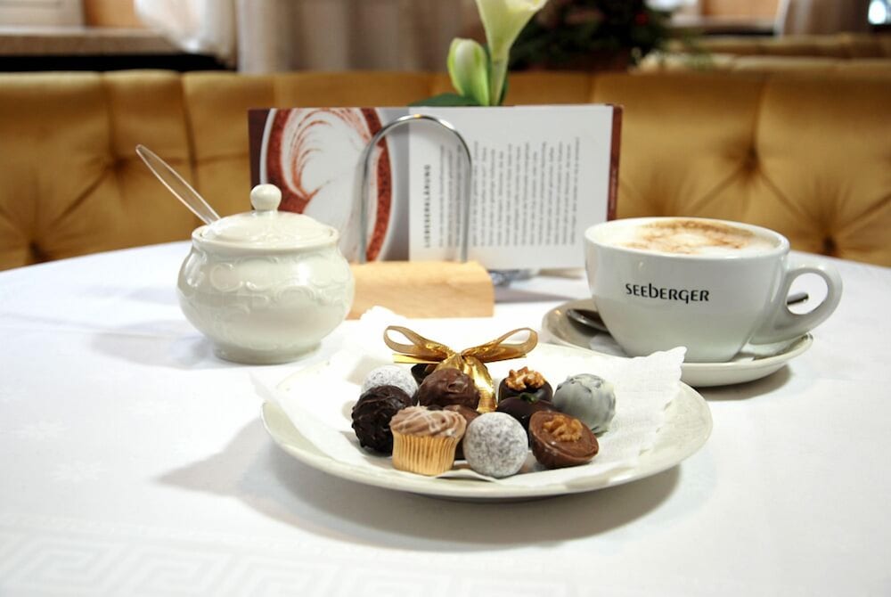 Cafe