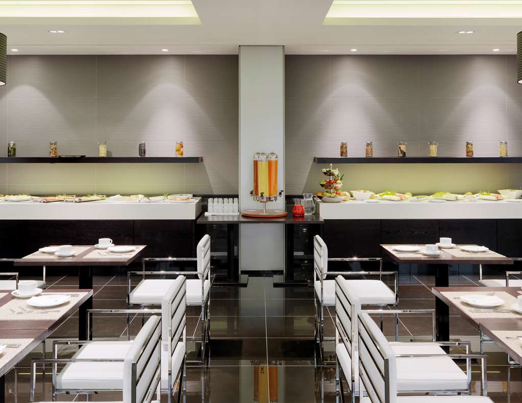 Breakfat Buffet