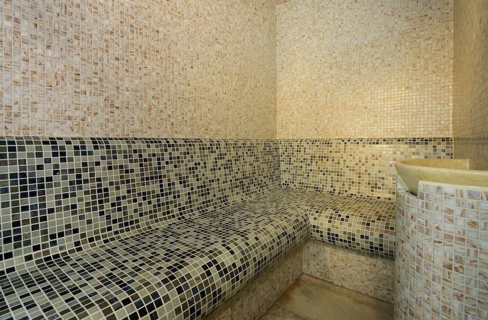 Steam room