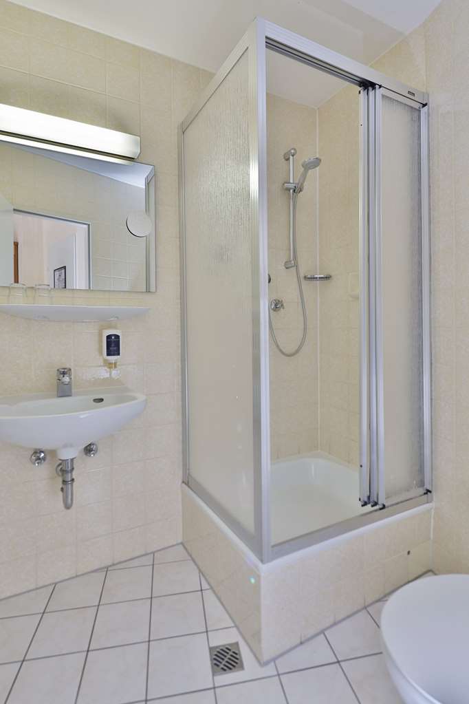 Standard double room - City Partner Central Hotel Wuppertal
