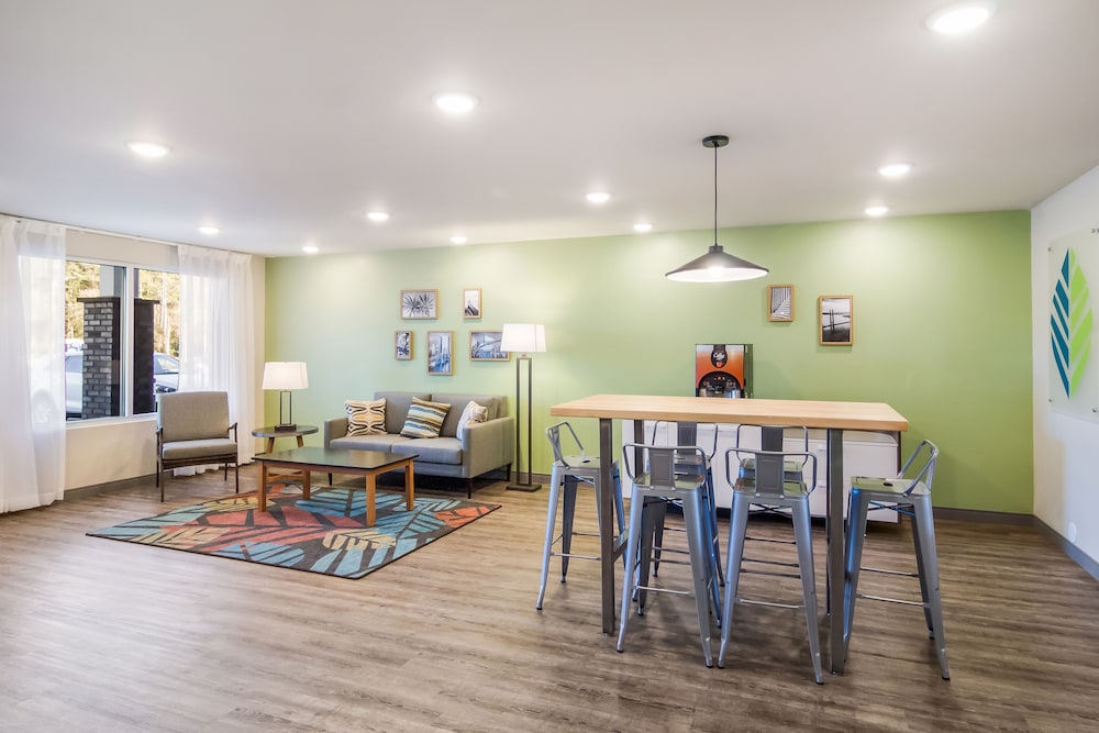 WoodSpring Suites Greensboro High Point North - photo 3
