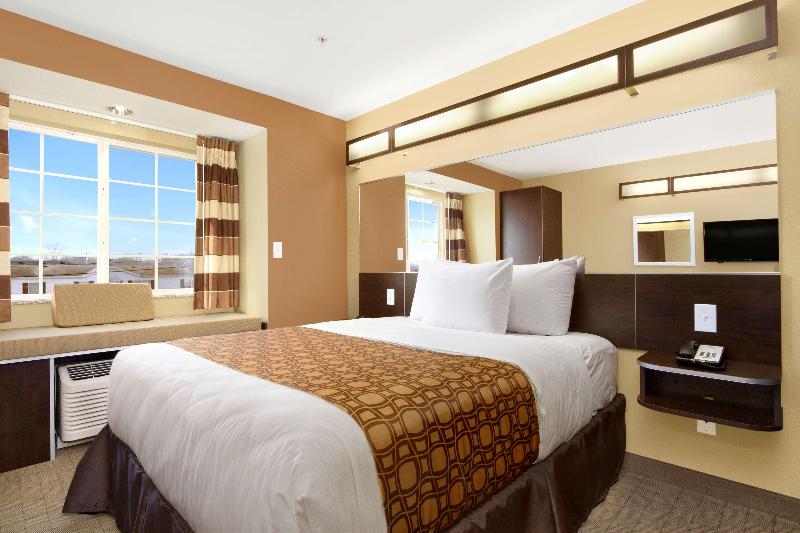 Microtel Inn & Suites by Wyndham Shelbyville - photo 5