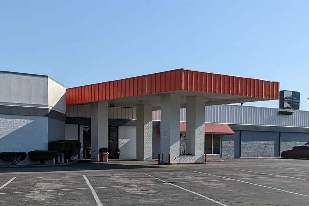 Howard Johnson BY Wyndham Hannibal - featured photo