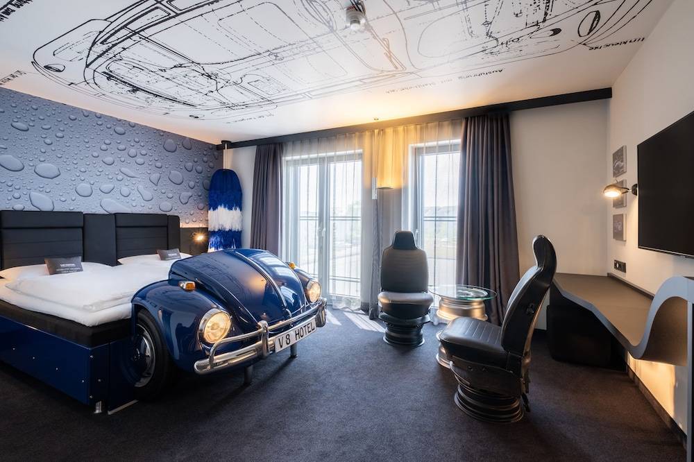 V8 Hotel Köln At Motorworld