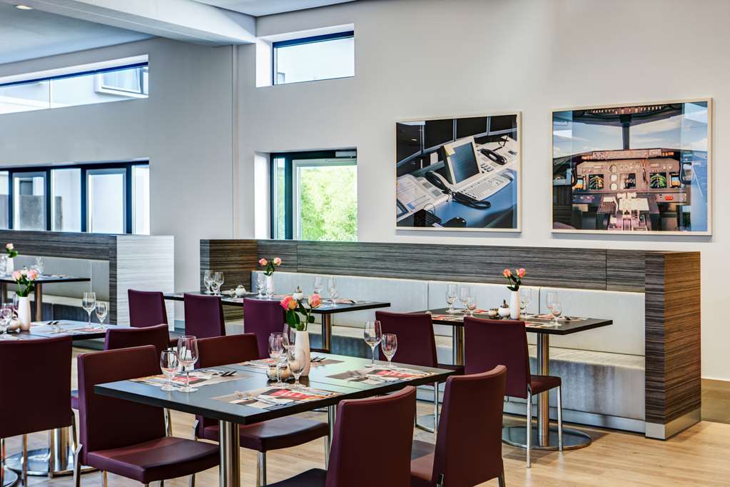 IntercityHotel Frankfurt Airport, Germany, restaurant