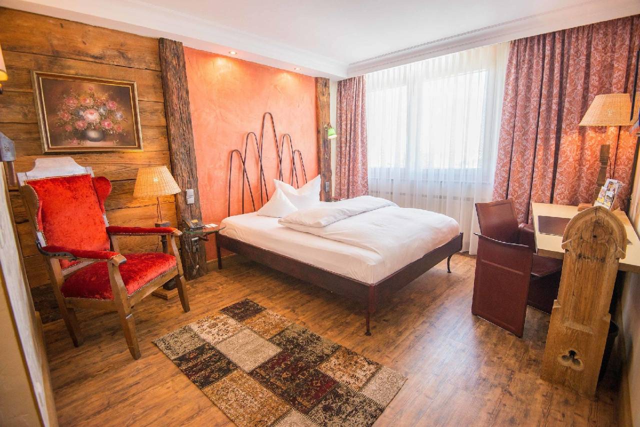 Guest room
