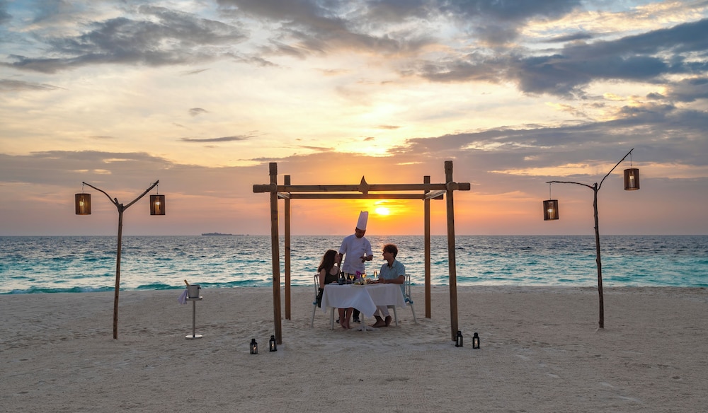 Couples dining