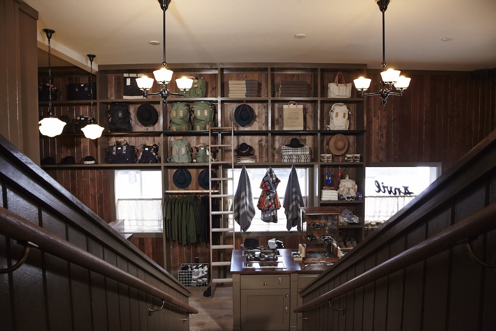 Anvil Hotel - photo 3