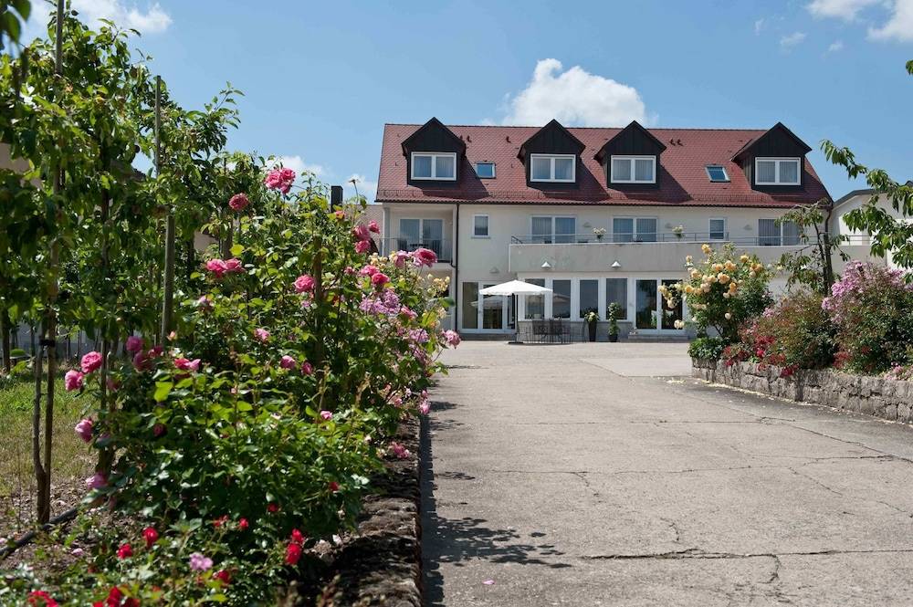 Weingut & Gästehaus Felshof