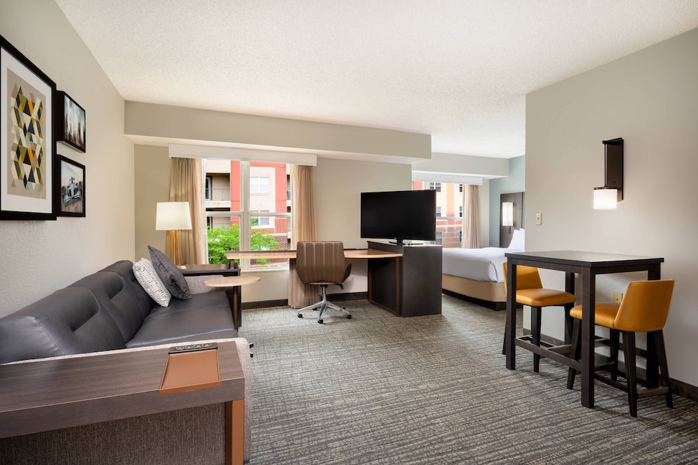 Residence Inn by Marriott Indianapolis Downtown on the Canal - photo 5