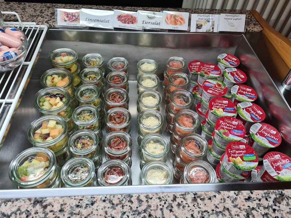 Breakfast buffet