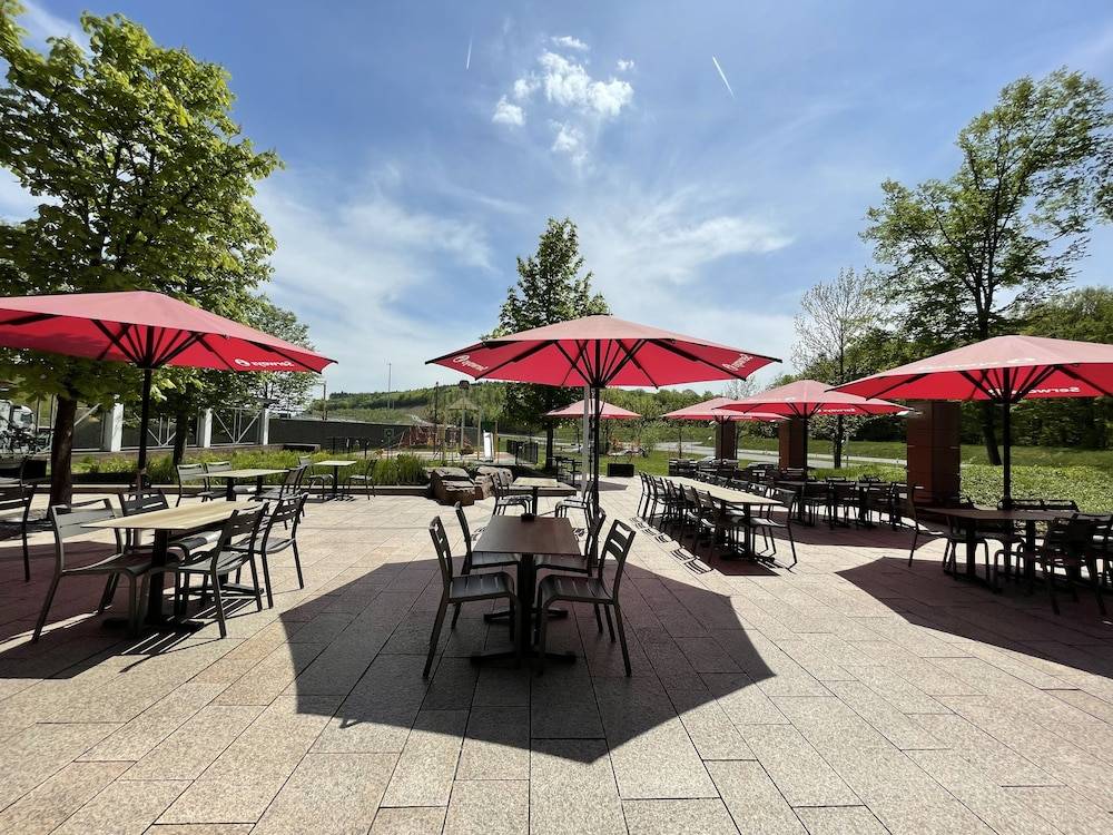 Sundeck