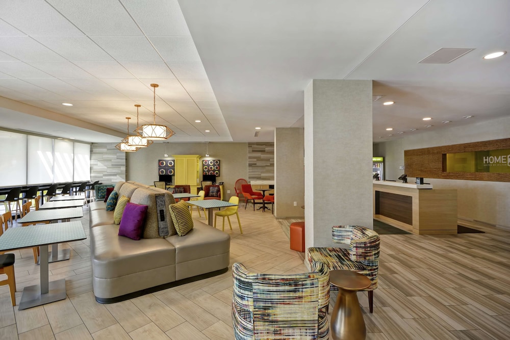 Home2 Suites by Hilton Clarksville Louisville North - photo 4