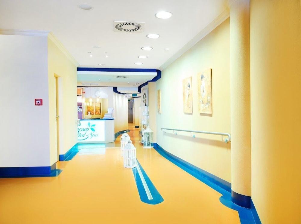 Spa reception
