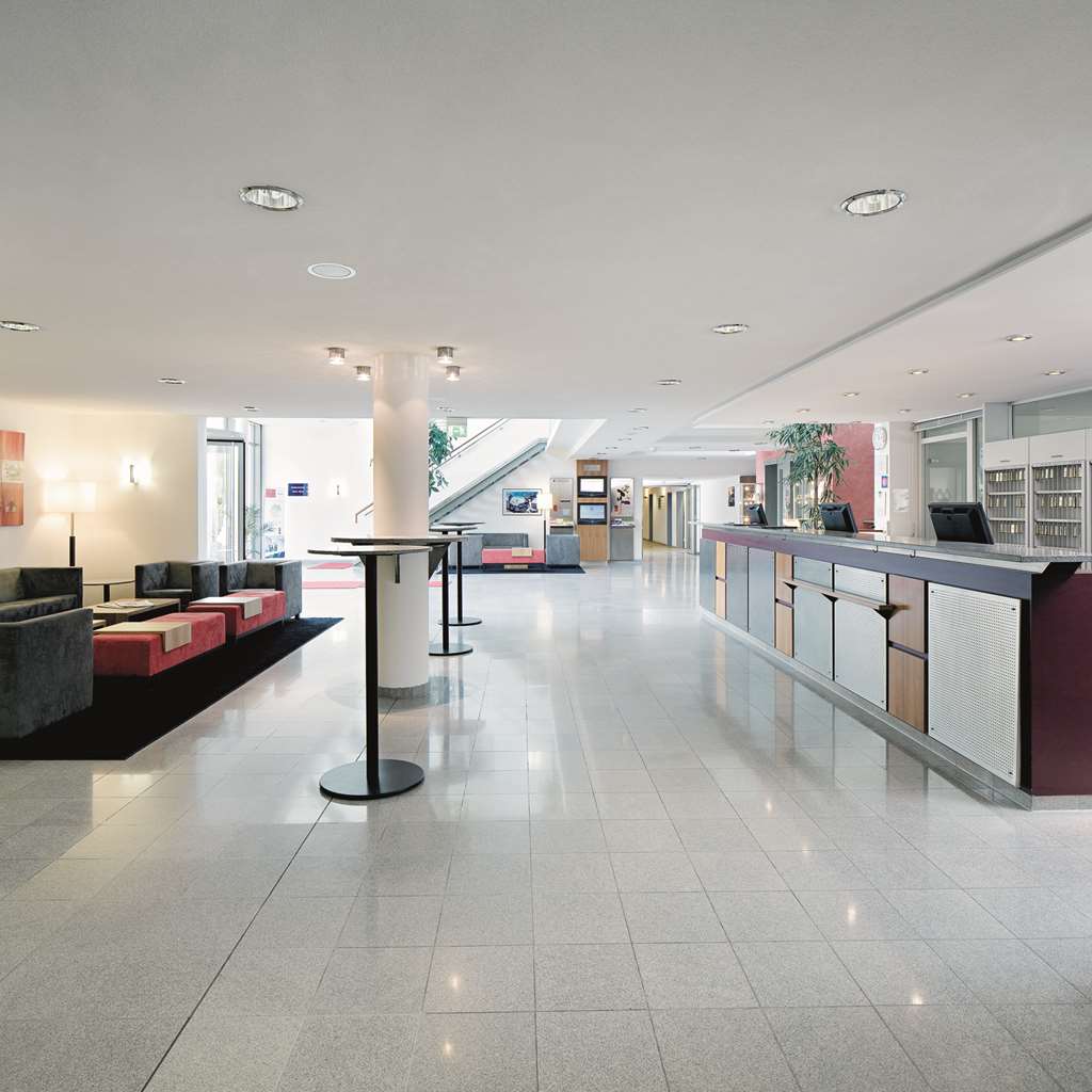 BOL Lobby