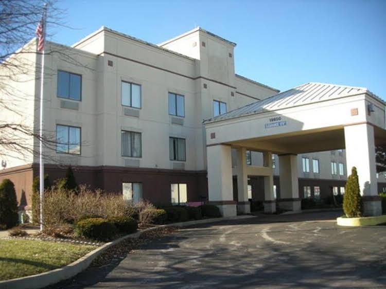 Apar Inn & Suites - photo 2