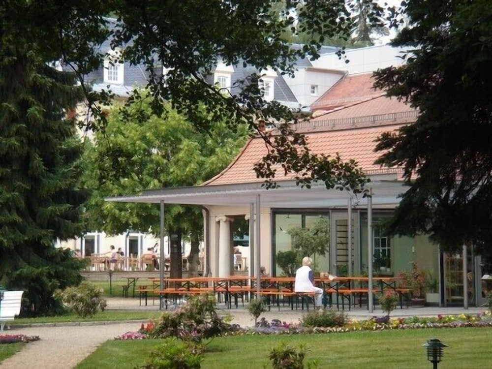 BBQ/picnic area