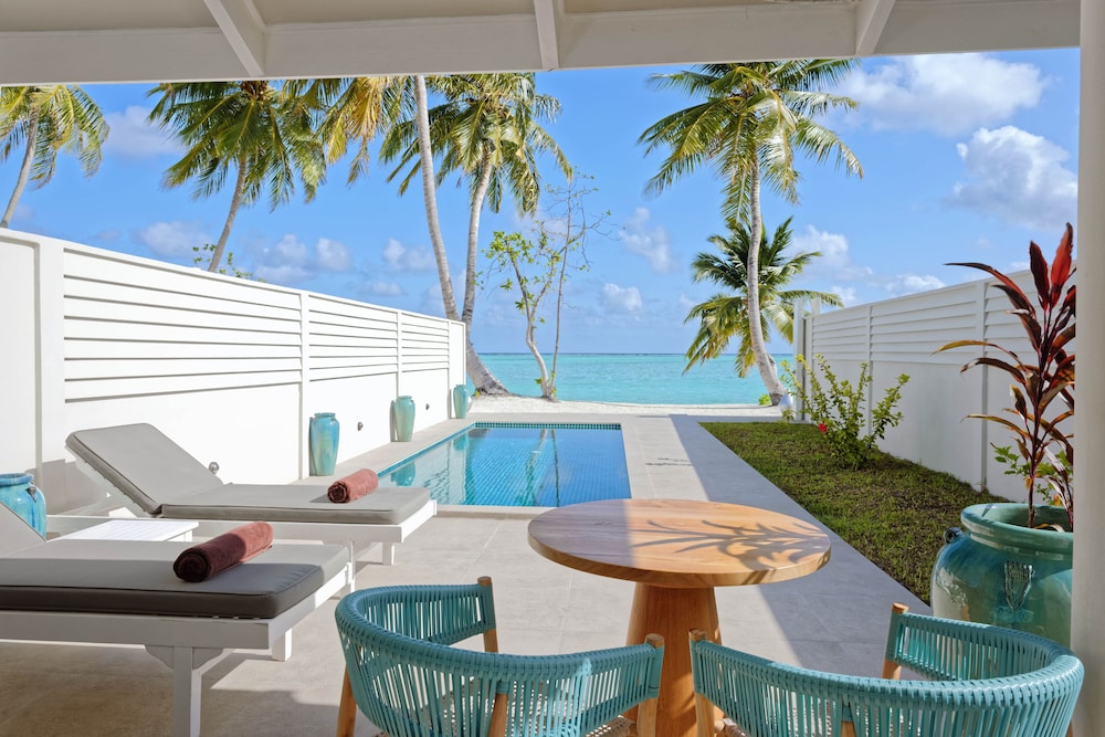 Private pool