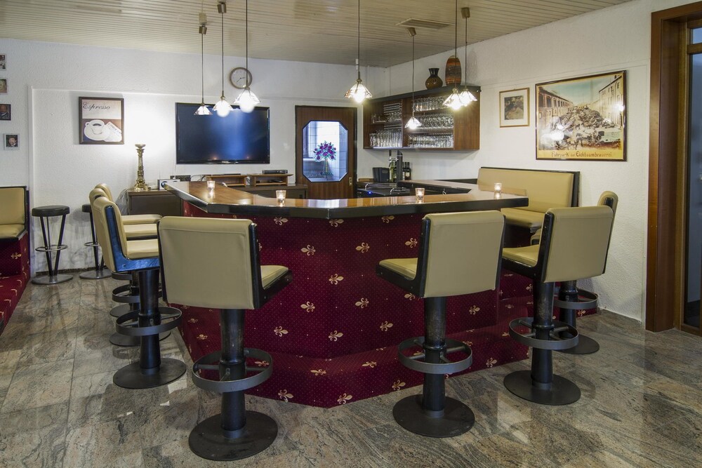 Sports bar