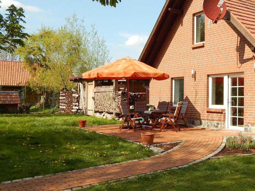 Ferienhaus in Neu Poserin for 5 Personen