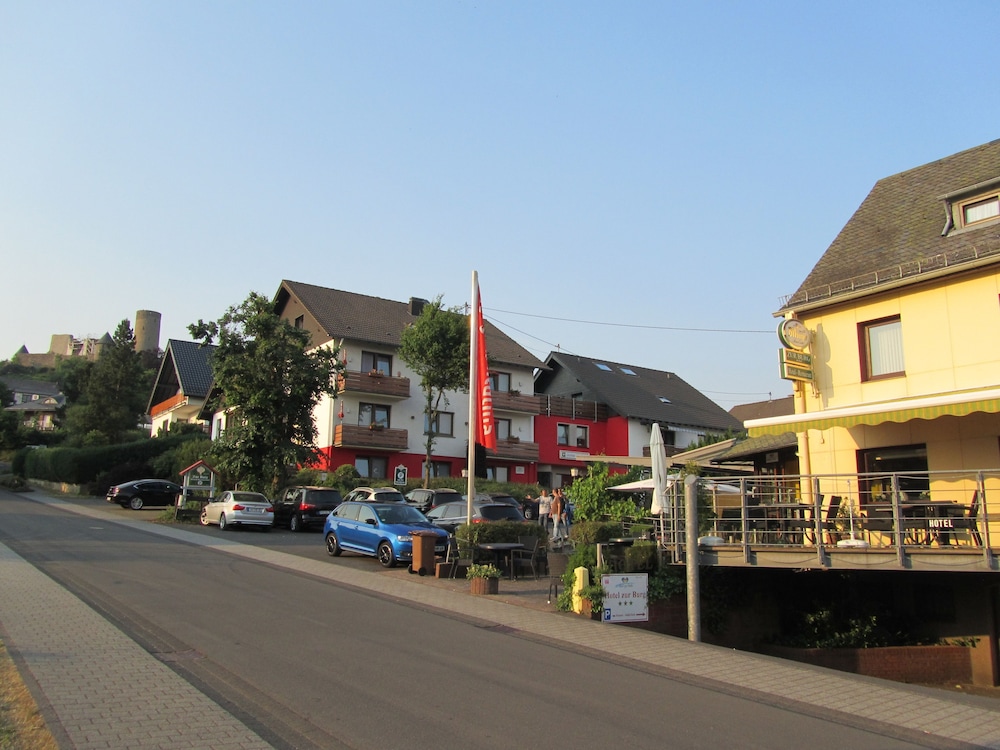 Race Hotel zur Burg Nürburg