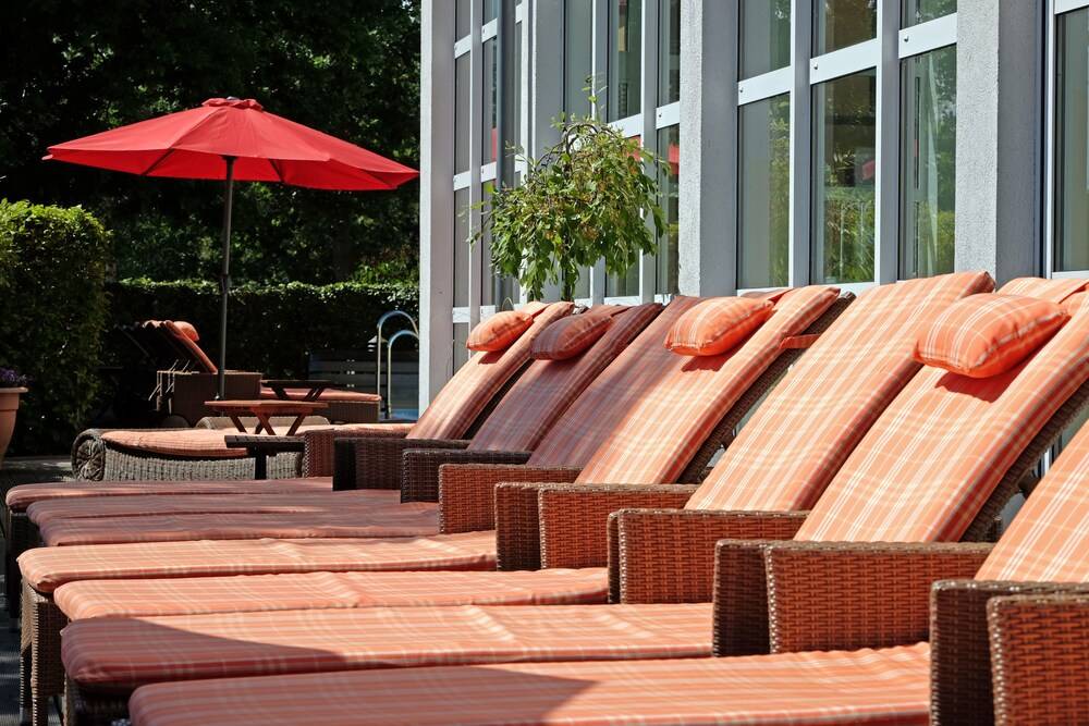 Sundeck
