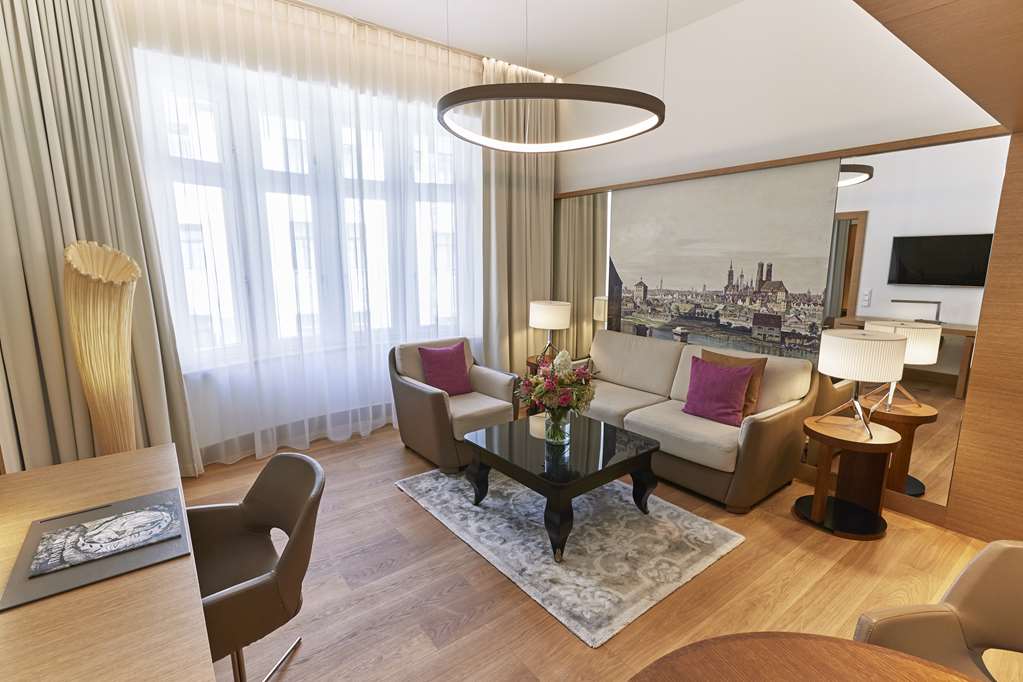 Suite