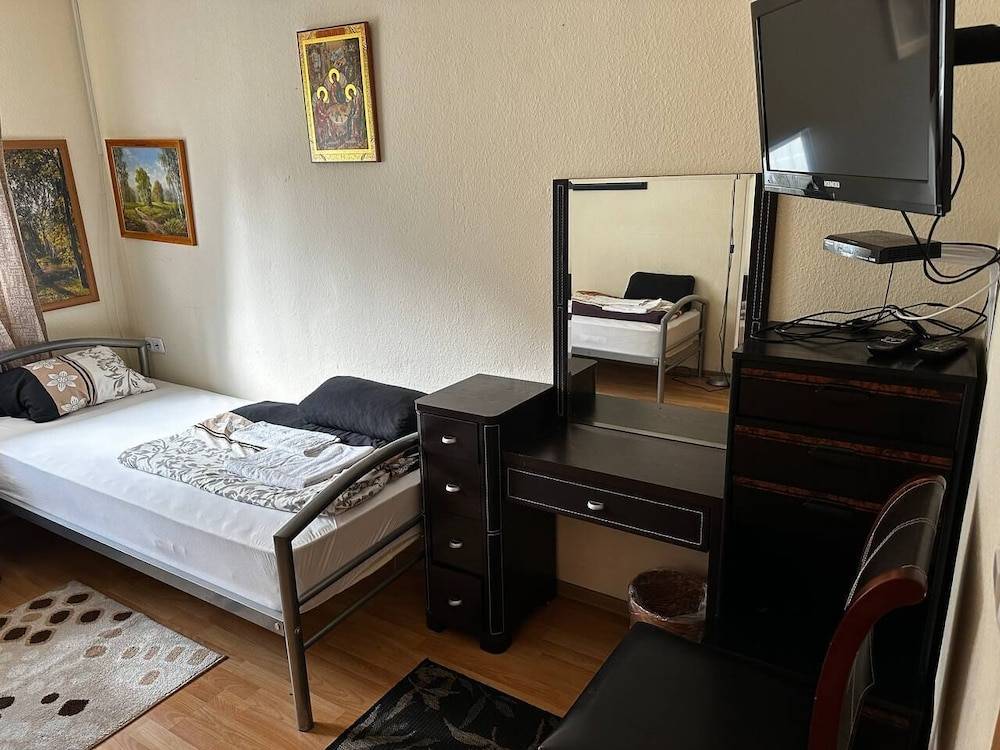 Wg Hostel