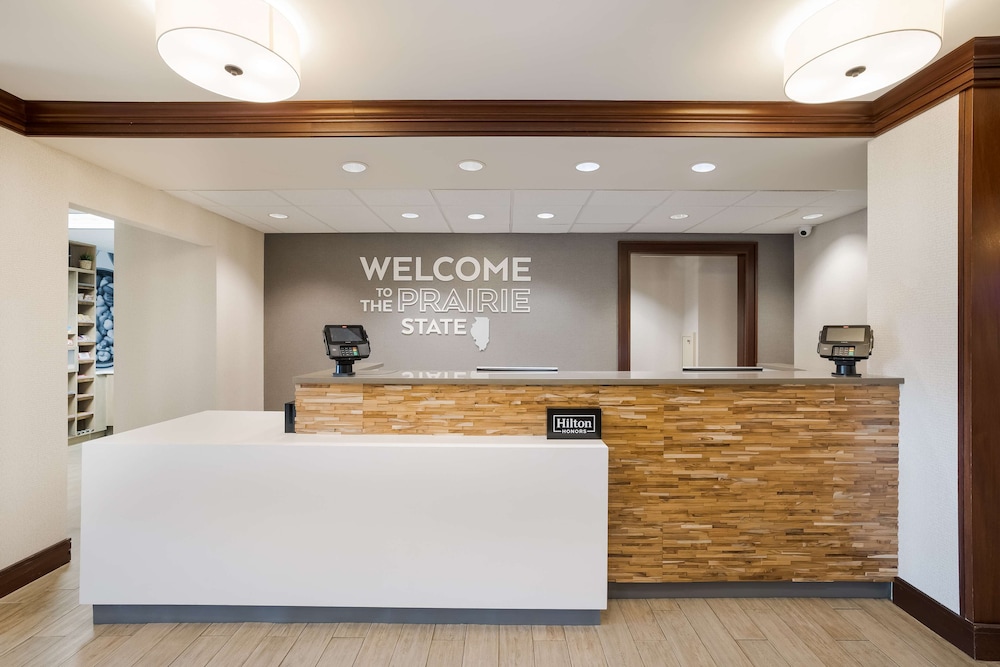 Hampton Inn McHenry - photo 5