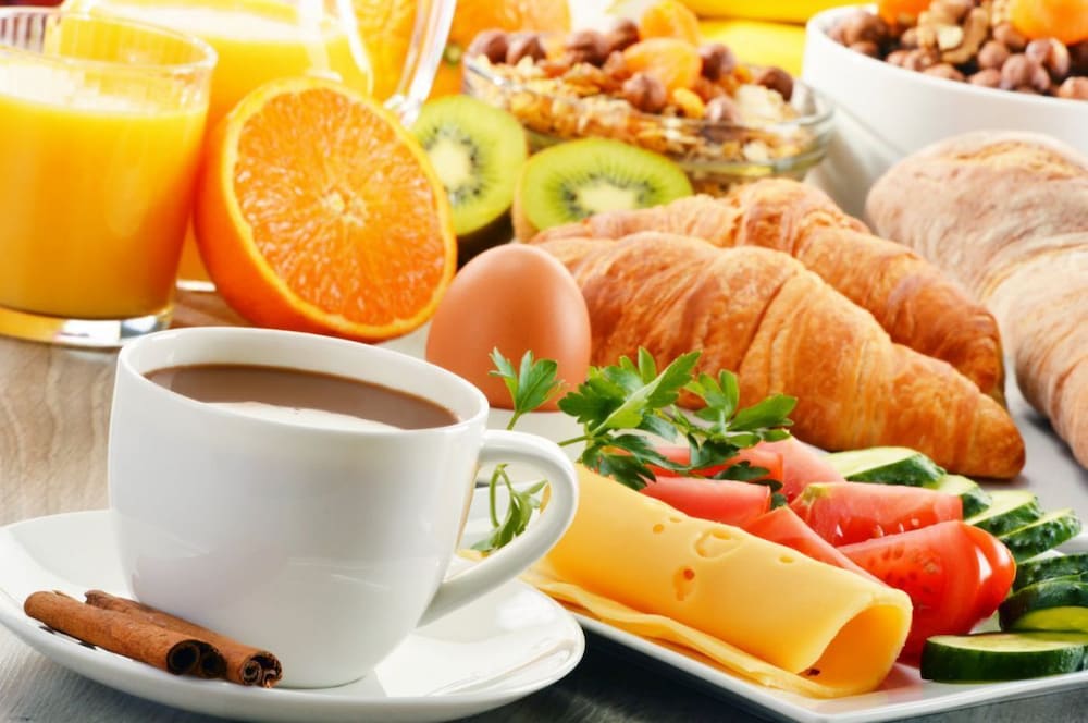 Breakfast buffet