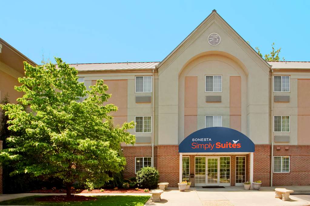 Sonesta Simply Suites Hampton - featured photo