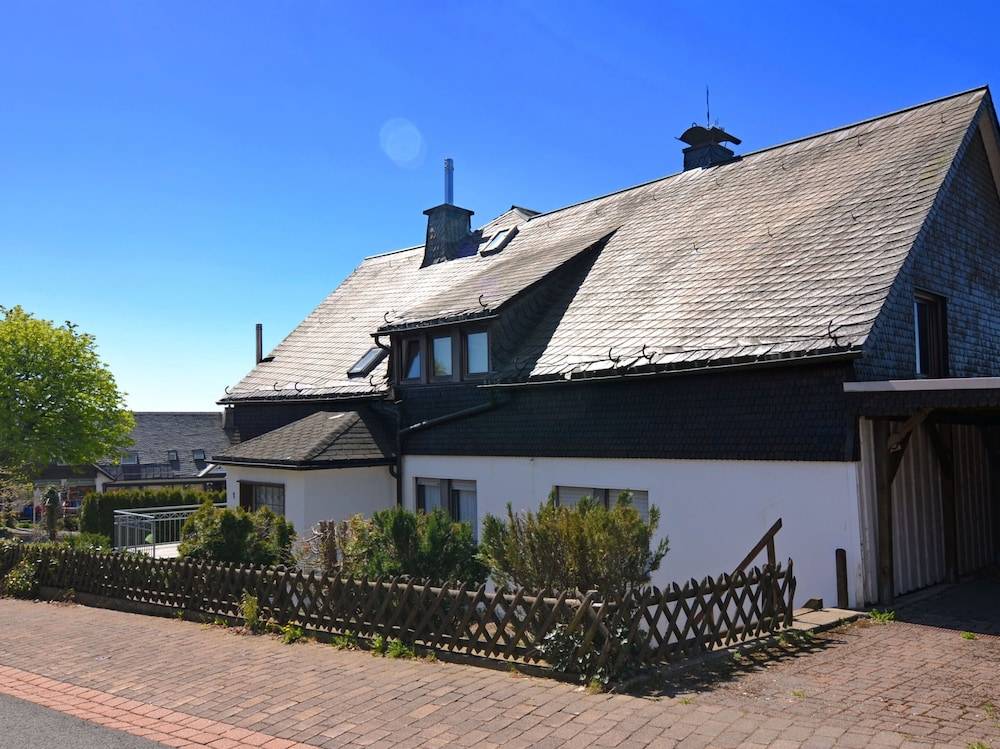 Detached House With Sauna Near Ski Lifts