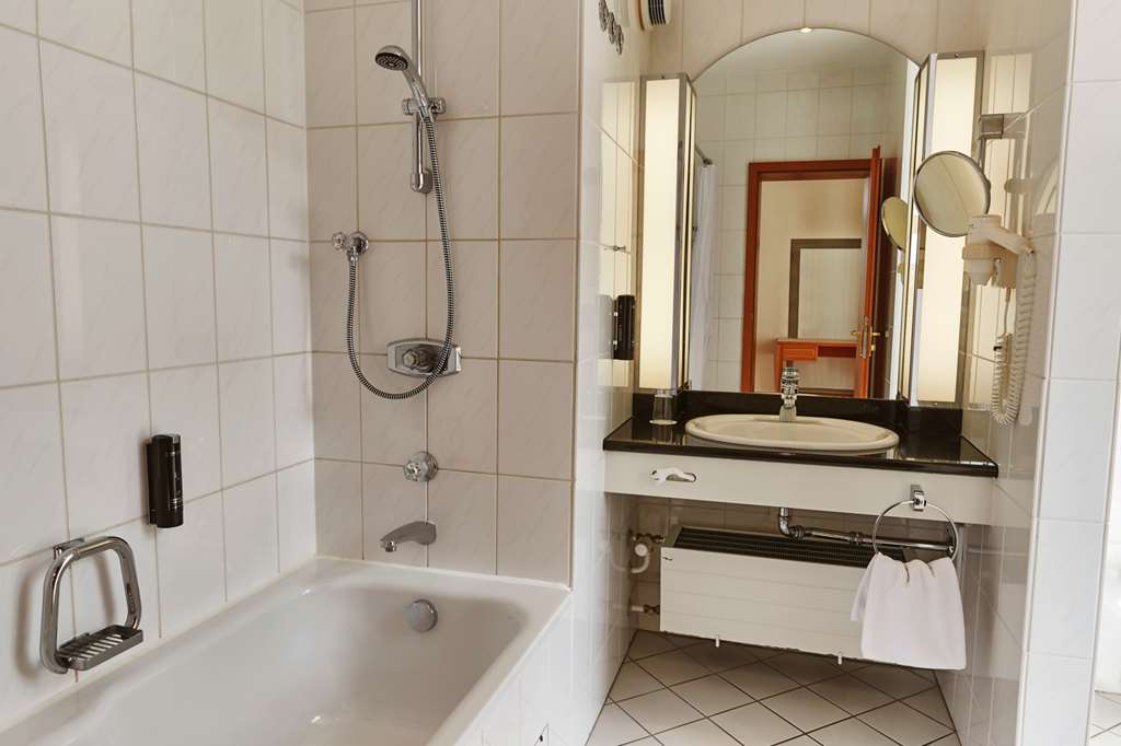 Steigenberger Hotel and Spa, Bad Pyrmont, Germany - Comfort Single Room