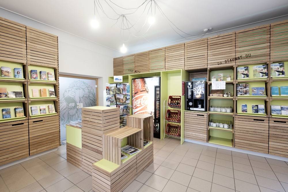 Gift shop