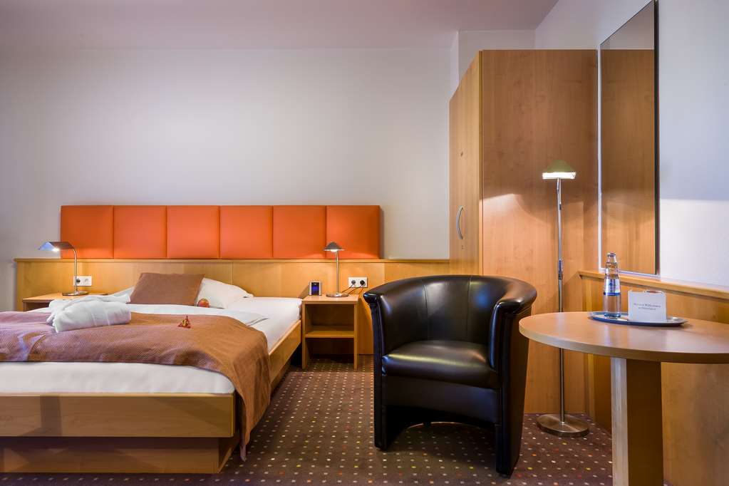 Superior single room TOP acora Hotel Dusseldorf